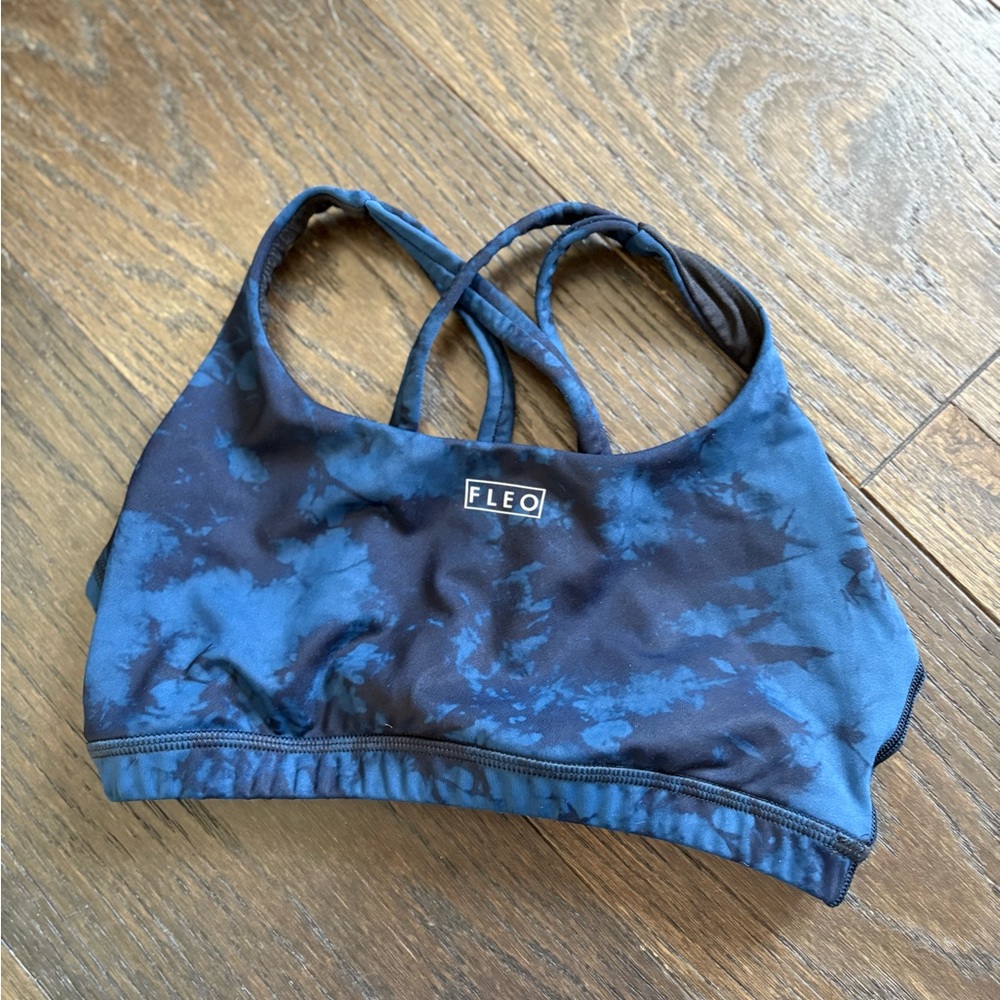 Fleo Isla sz S Blue Tie-Dye Sports Bra